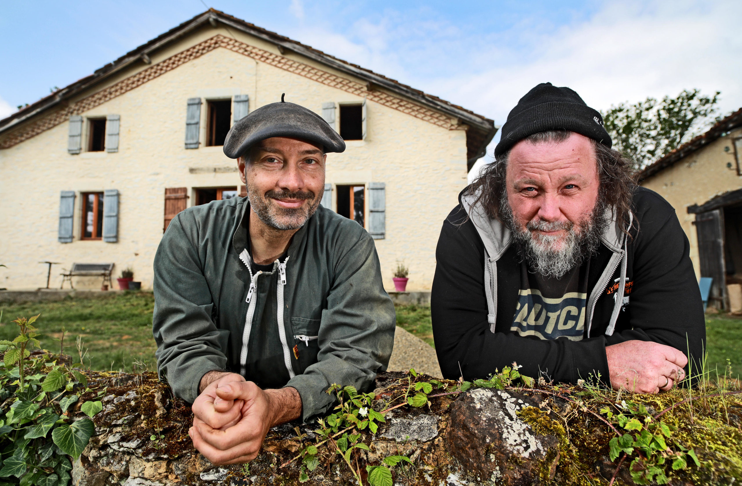 The inspector Cluzo dans leur ferme " lou casse "